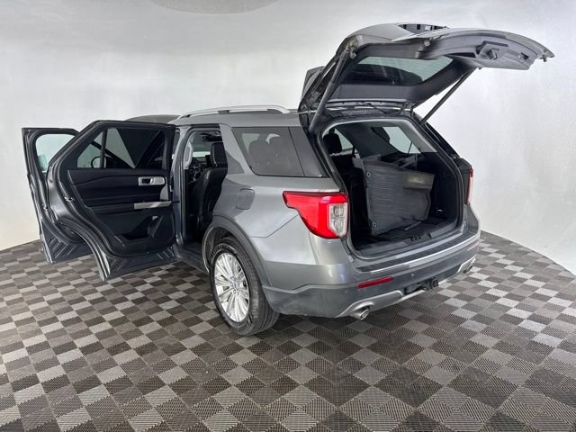 Used 2023 Ford Explorer Limited w/ Limited Technology Package AWD/4WD image 18