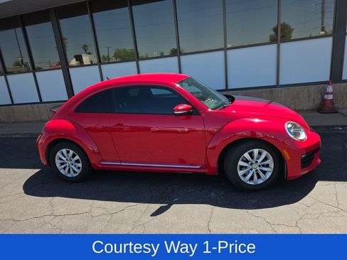 Used 2019 Volkswagen Beetle 2.0T S FWD image 4