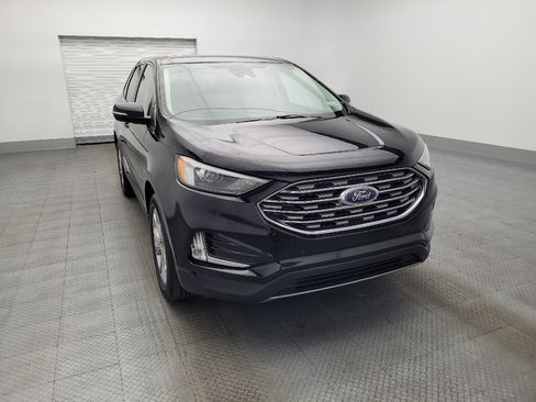Used 2024 Ford Edge Titanium image 14