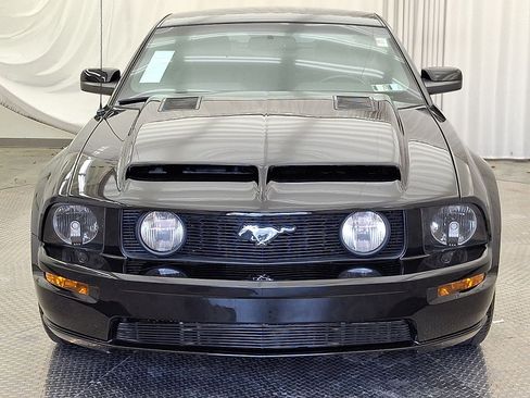 Used 2008 Ford Mustang GT RWD image 32