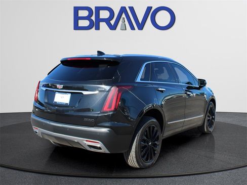 Used 2022 Cadillac XT5 Premium Luxury w/ LPO, Floor Liner Package image 5