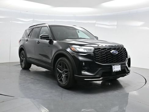 Used 2025 Ford Explorer ST-Line w/ Premium Package AWD/4WD image 68