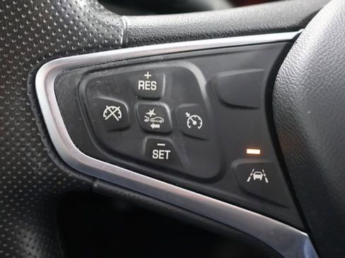 Used 2022 Chevrolet Malibu LT image 11