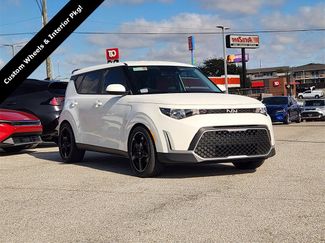 New 2025 Kia Soul LX w/ LX Technology Package video 2