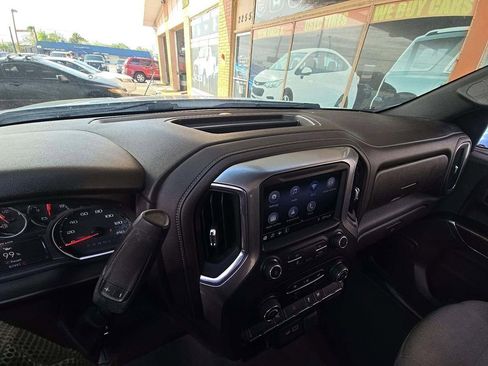 Used 2020 Chevrolet Silverado 1500 LT image 10