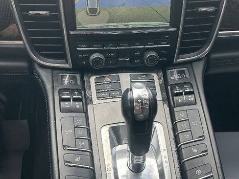 Used 2016 Porsche Panamera GTS image 21