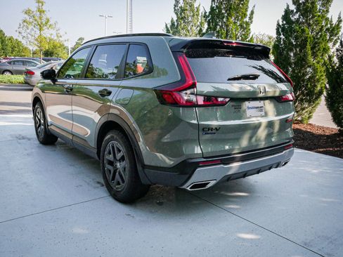 Used 2026 Honda CR-V TrailSport image 9