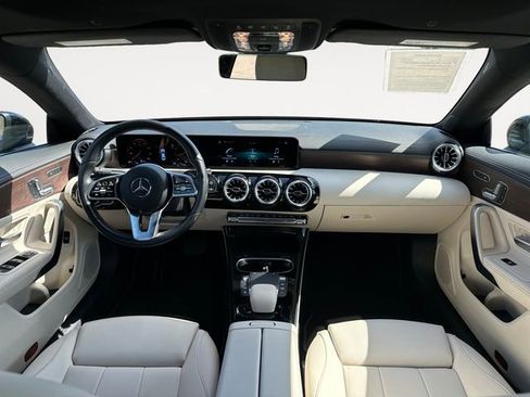 Used 2023 Mercedes-Benz CLA 250 4MATIC image 10