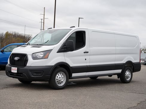 New 2026 Ford Transit 250 Low Roof AWD image 8