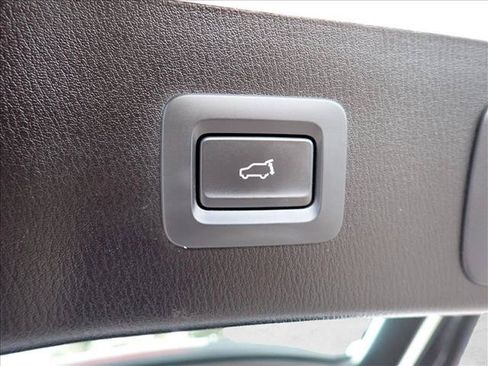 Used 2025 MAZDA CX-5 AWD 2.5 S w/ Preferred Package image 9