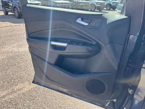 Used 2019 Ford Escape SE AWD/4WD image 19