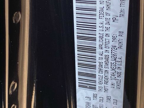 Used 2018 Jeep Wrangler Unlimited Sahara image 21