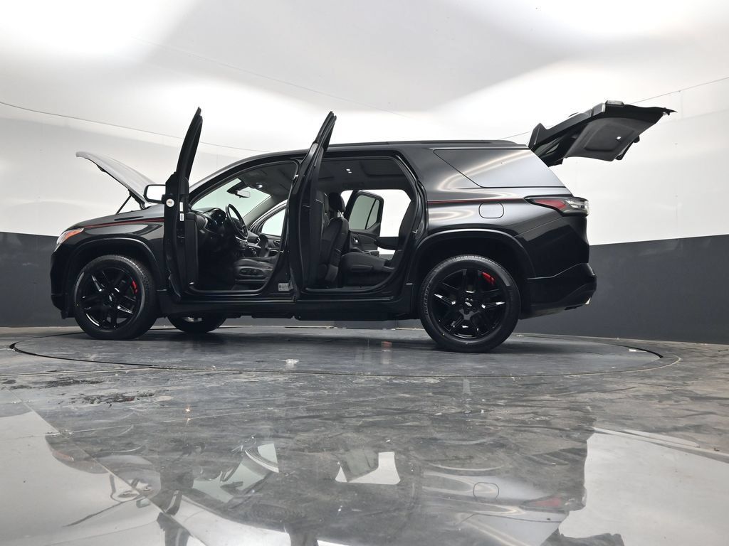Used 2021 Chevrolet Traverse Premier w/ Redline Edition FWD image 44