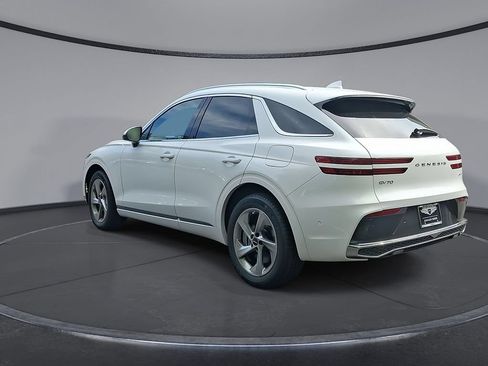 New 2026 Genesis GV70 2.5T Advanced AWD/4WD image 11