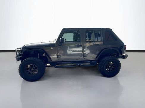Used 2017 Jeep Wrangler Unlimited Sport w/ Connectivity Group image 5