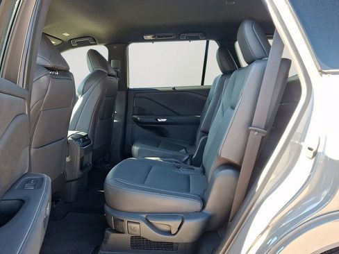 Used 2024 Lexus TX 500h AWD w/ Technology Package image 8