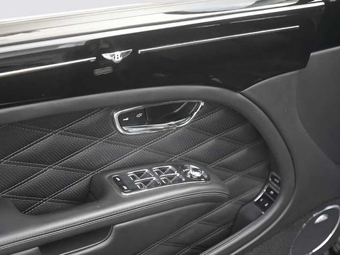 Used 2017 Bentley Mulsanne RWD image 11