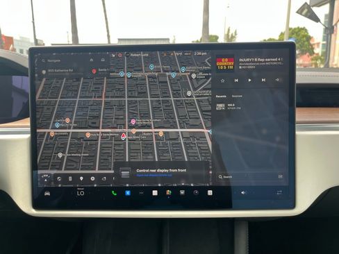 Used 2023 Tesla Model X image 24