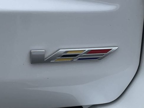 Certified 2023 Cadillac Escalade ESV V image 46