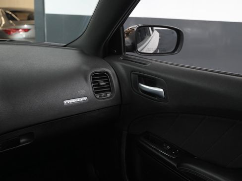 Used 2022 Dodge Charger R/T w/ Blacktop Package image 23