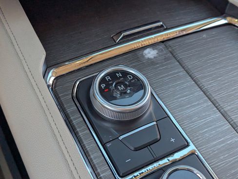 Used 2024 Ford Expedition Max Limited image 26