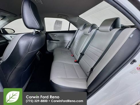 Used 2017 Toyota Camry SE image 22