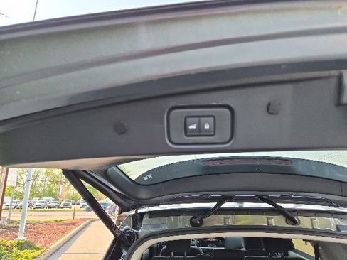 New 2026 Nissan Pathfinder SV AWD/4WD image 10