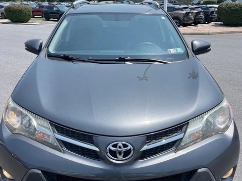 Used 2013 Toyota RAV4 Limited AWD/4WD image 17