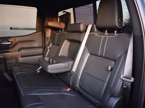 Used 2019 Chevrolet Silverado 1500 High Country w/ Trailer Camera Package image 31