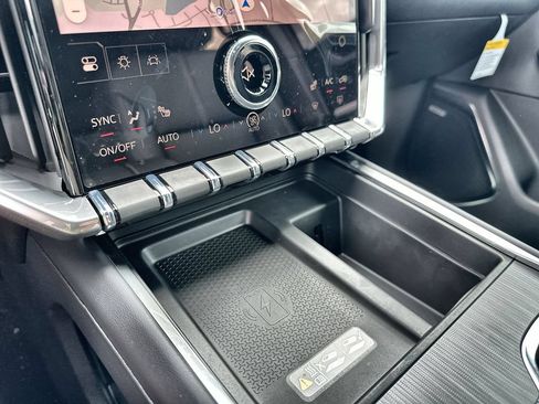 New 2026 GMC Acadia Elevation w/ Elevation Premium Package FWD image 27