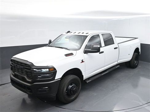 Used 2025 RAM 3500 Tradesman image 36