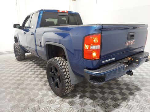 Used 2017 GMC Sierra 1500 SLE w/ Elevation Edition AWD/4WD image 2