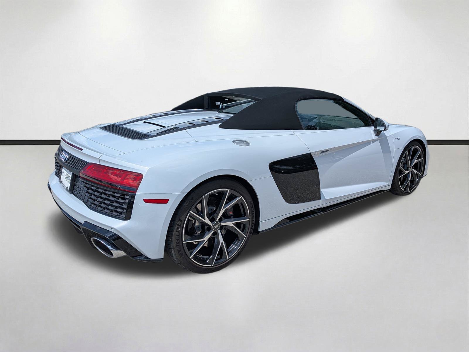 Used 2023 Audi R8 V10 performance RWD image 4
