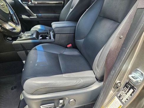 Used 2022 Lexus GX 460 Luxury AWD/4WD image 14