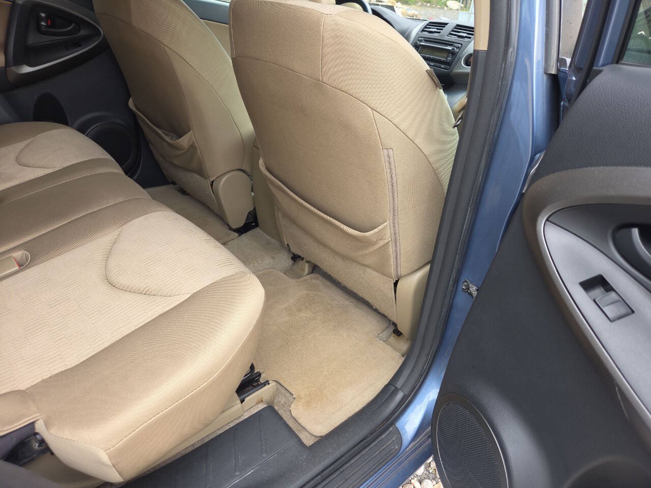 Used 2012 Toyota RAV4 FWD w/ Value Pkg image 20