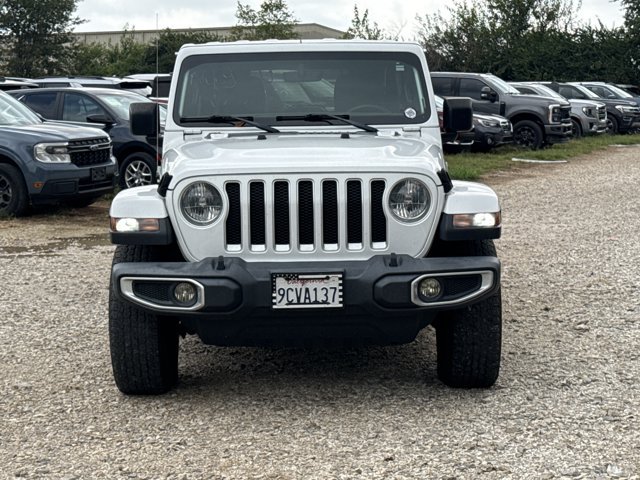 Used 2022 Jeep Wrangler Unlimited Sahara AWD/4WD image 2