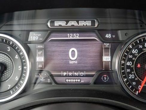 Used 2022 RAM 1500 Big Horn AWD/4WD image 24