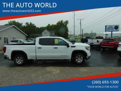 Used 2019 GMC Sierra 1500 4x4 Crew Cab w/ Convenience Package
