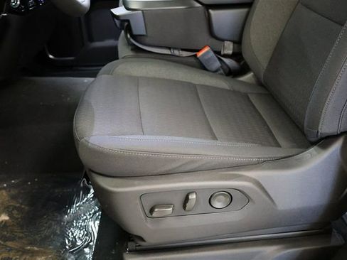 New 2026 Chevrolet Silverado 1500 LT image 17