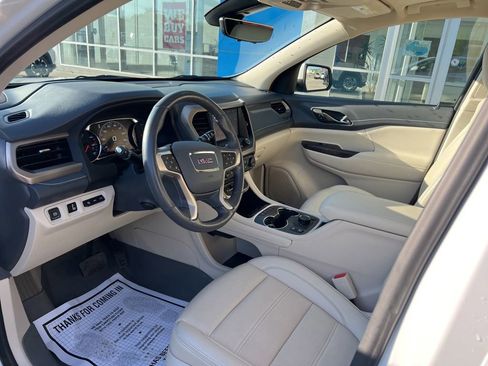 Certified 2022 GMC Acadia Denali w/ Denali Technology Package AWD/4WD image 13