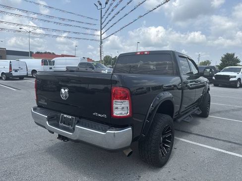 Used 2022 RAM 2500 Big Horn AWD/4WD image 13