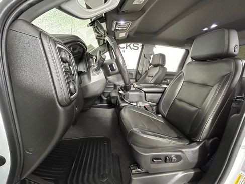 Used 2020 Chevrolet Silverado 2500 LTZ image 18