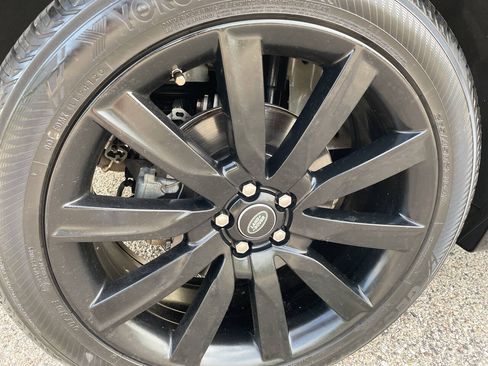 Used 2020 Land Rover Range Rover Velar R-Dynamic S AWD/4WD image 31