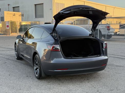 Used 2022 Tesla Model 3 Long Range image 13