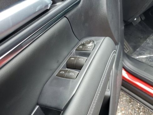 New 2026 GMC Terrain Denali AWD/4WD image 18