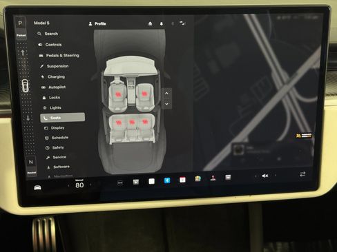 Used 2021 Tesla Model S Plaid image 27