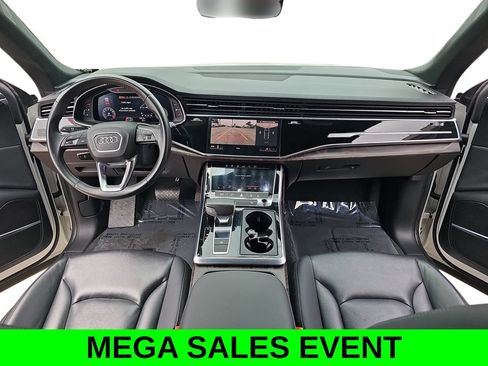 Used 2019 Audi Q8 Premium Plus w/ Premium Plus AWD/4WD image 9