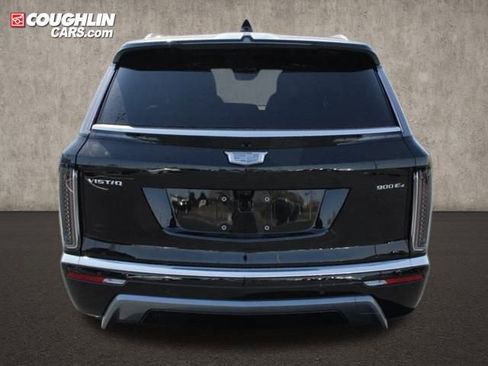 New 2026 Cadillac Vistiq Luxury w/ LPO, Floor Liner Package image 7