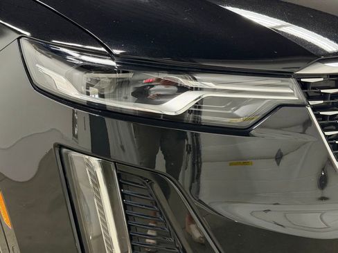 Certified 2023 Cadillac XT6 Premium Luxury w/ Technology Package AWD/4WD image 12