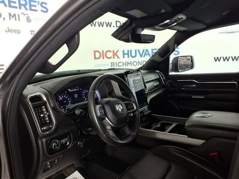 Used 2023 RAM 1500 Laramie AWD/4WD image 12